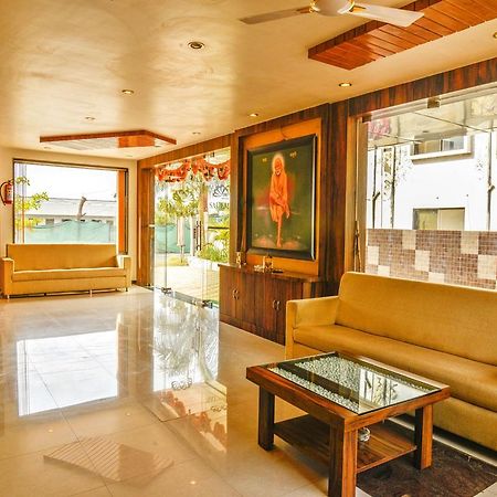 Oyo 4316 Hotel Sai Empire Shirdi Luaran gambar