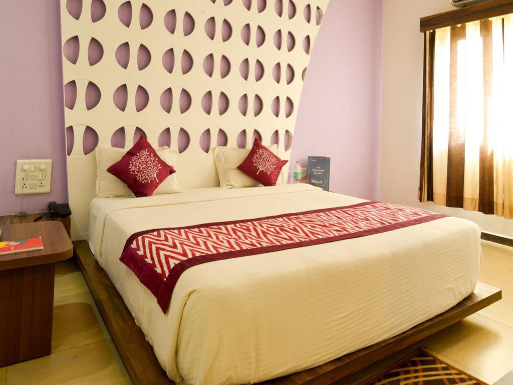 Oyo 4316 Hotel Sai Empire Shirdi Luaran gambar