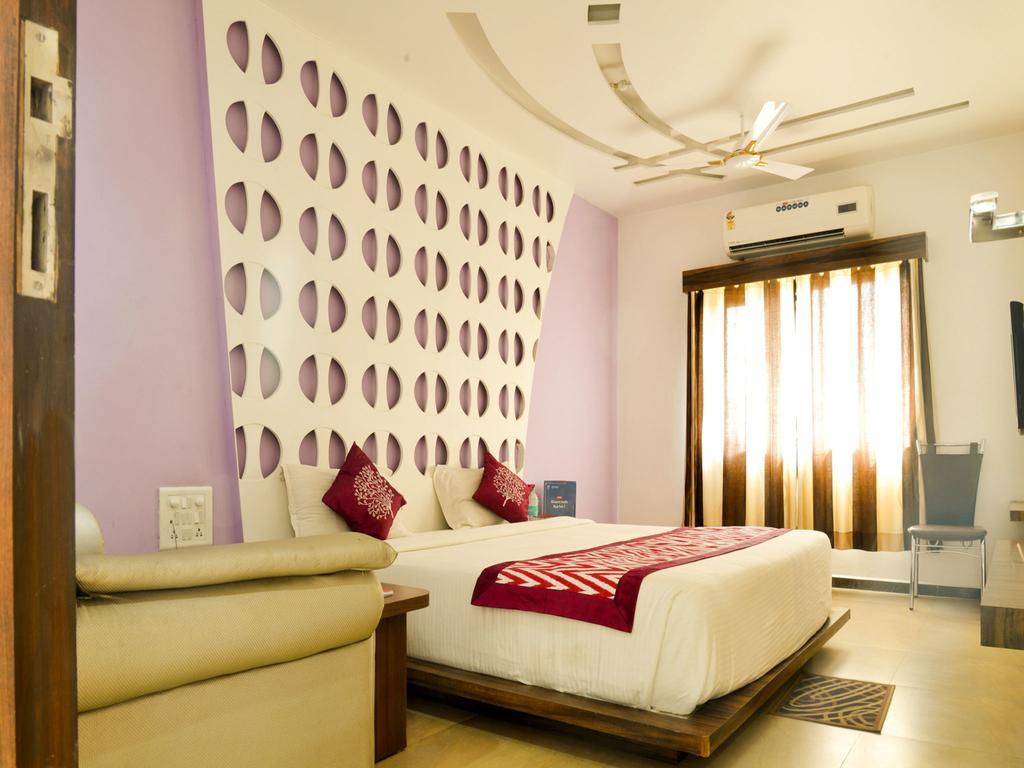 Oyo 4316 Hotel Sai Empire Shirdi Luaran gambar