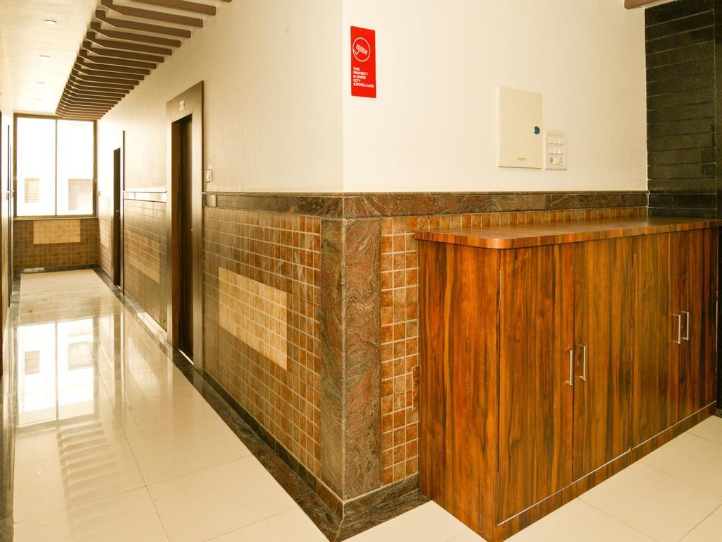 Oyo 4316 Hotel Sai Empire Shirdi Luaran gambar