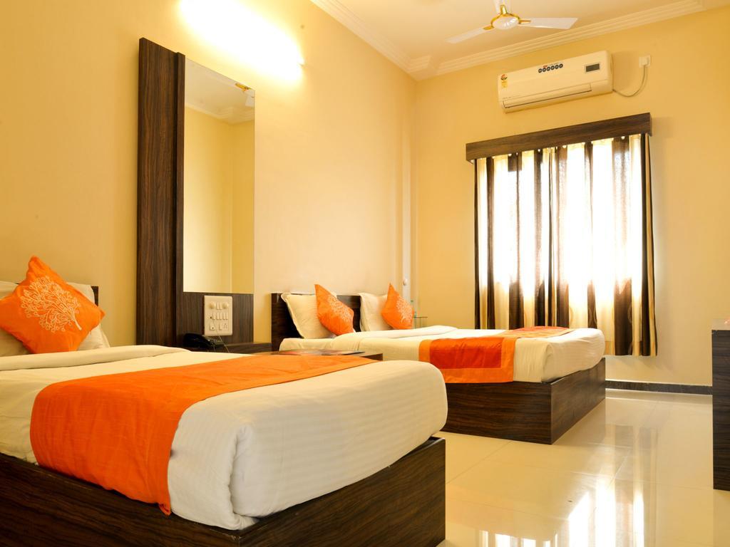 Oyo 4316 Hotel Sai Empire Shirdi Luaran gambar